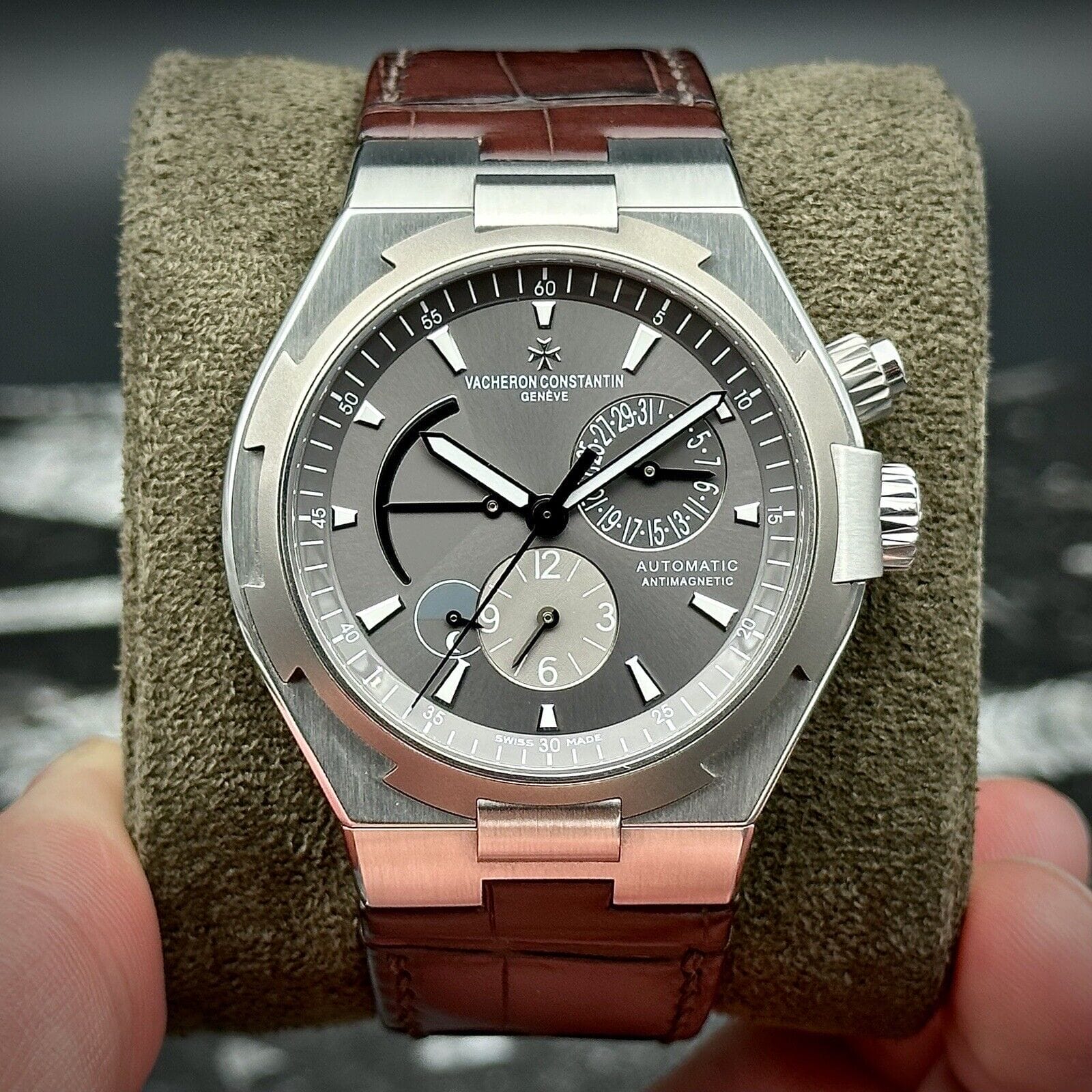 Vacheron Constantin Overseas Duel Time 47450/000W-9511 Box/Papers